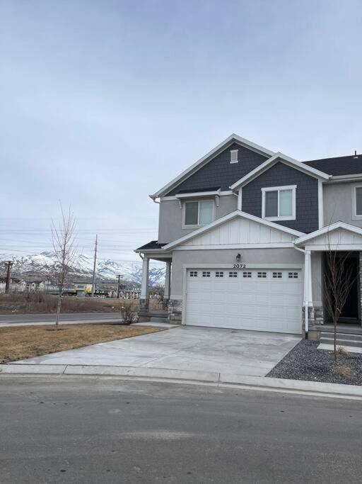 Brand New 3-Beds Stylish Entire House At Lehi Villa Esterno foto