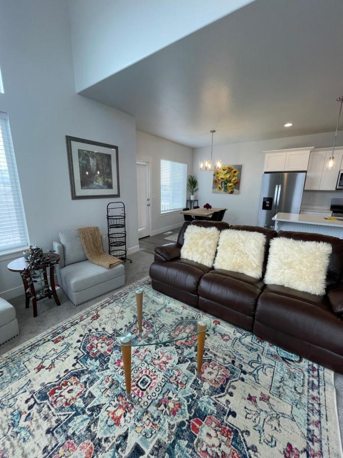 Brand New 3-Beds Stylish Entire House At Lehi Villa Esterno foto