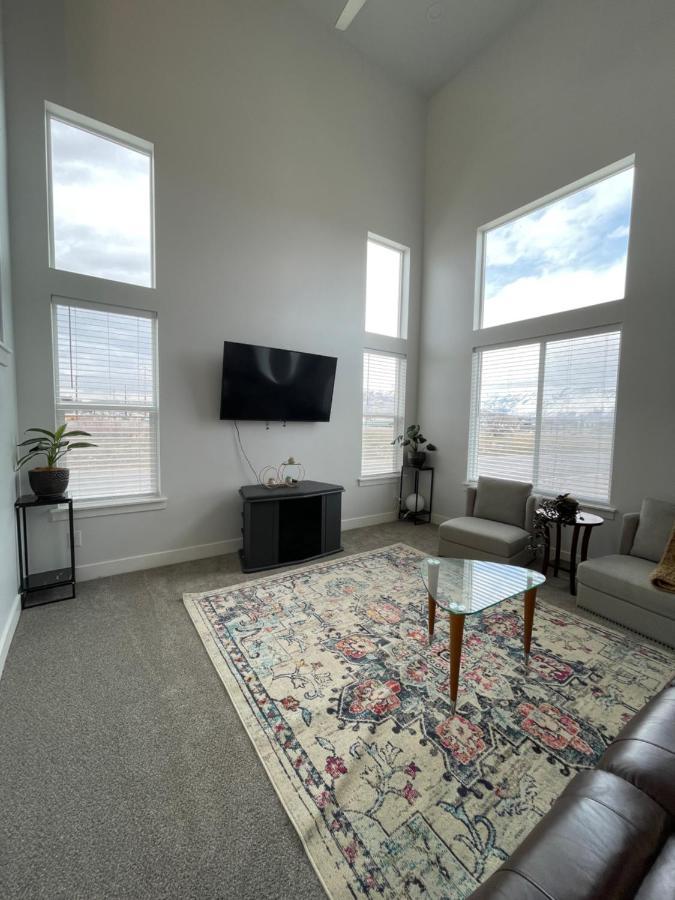 Brand New 3-Beds Stylish Entire House At Lehi Villa Esterno foto