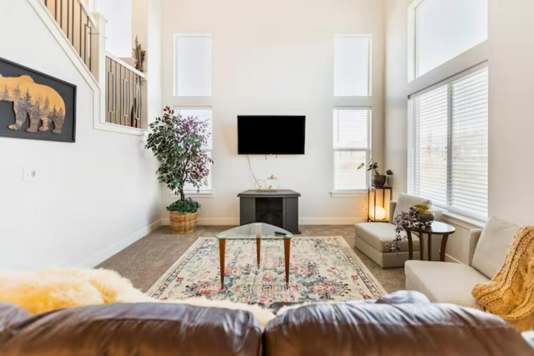 Brand New 3-Beds Stylish Entire House At Lehi Villa Esterno foto
